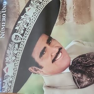 Vicente Fernandez CD Promotional Poster 2001.  Mas con el Numero Uno